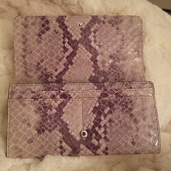 Wallet - Picture 3 of 5